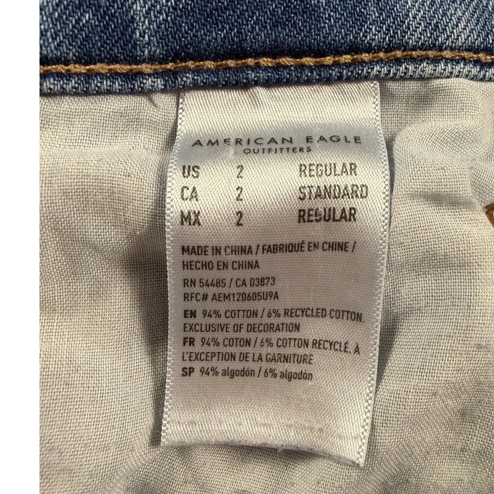 American Eagle Baggy Jean Size 2 Medium Wash Distressed Pocket Skater Grunge Y2K - Picture 4 of 6